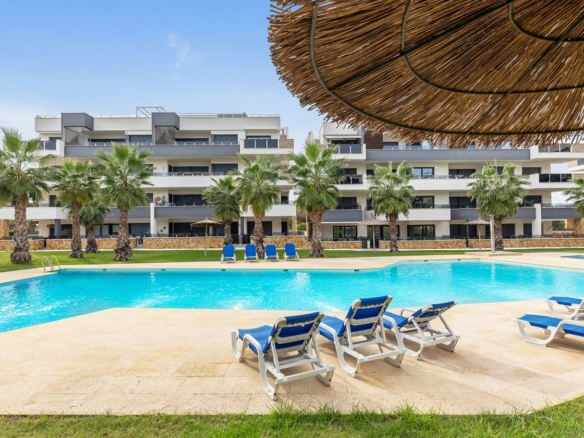 Penthouse Penthouse for Sale in Los Altos, Alicante