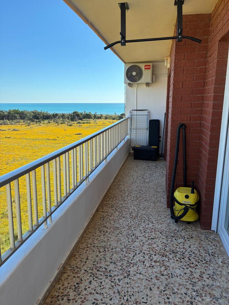 Penthouse Penthouse for Sale in Punta Prima, Alicante