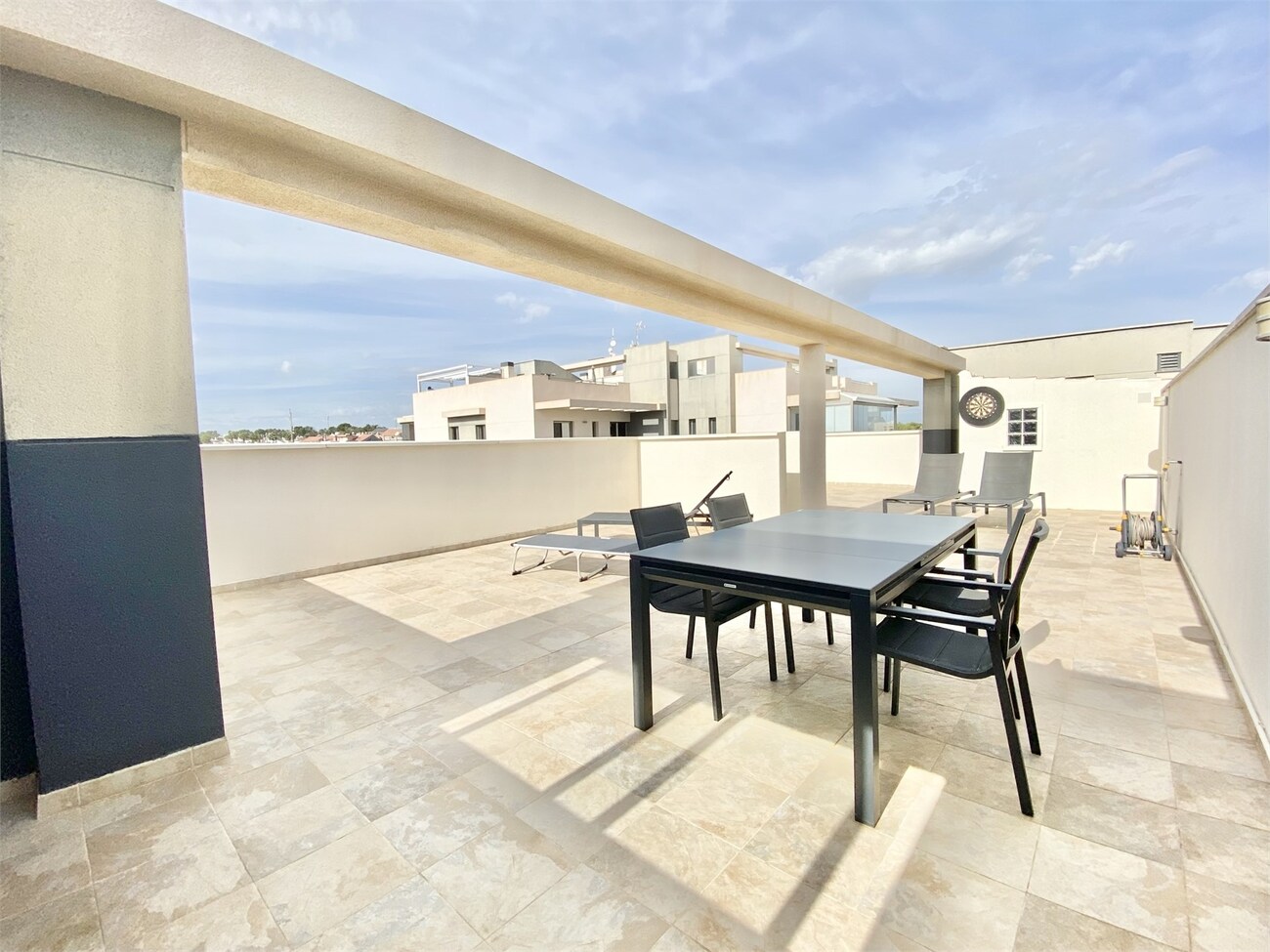 Penthouse Penthouse for Sale in Villamartin, Alicante