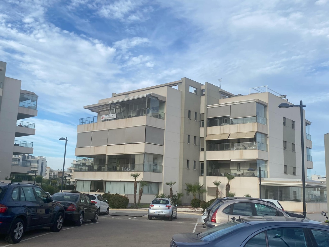 Penthouse Penthouse for Sale in Villamartin, Alicante