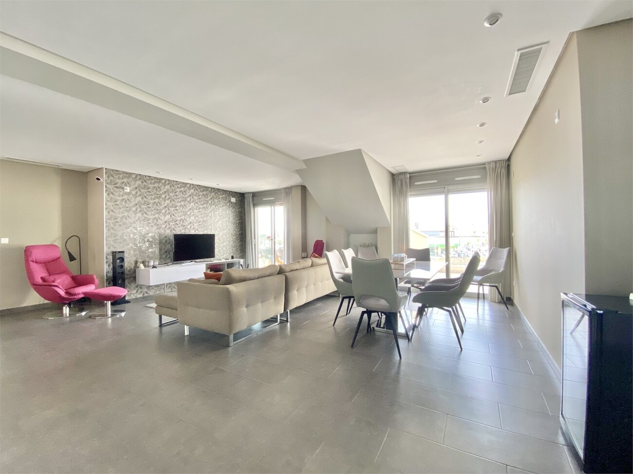 Penthouse Penthouse for Sale in Villamartin, Alicante