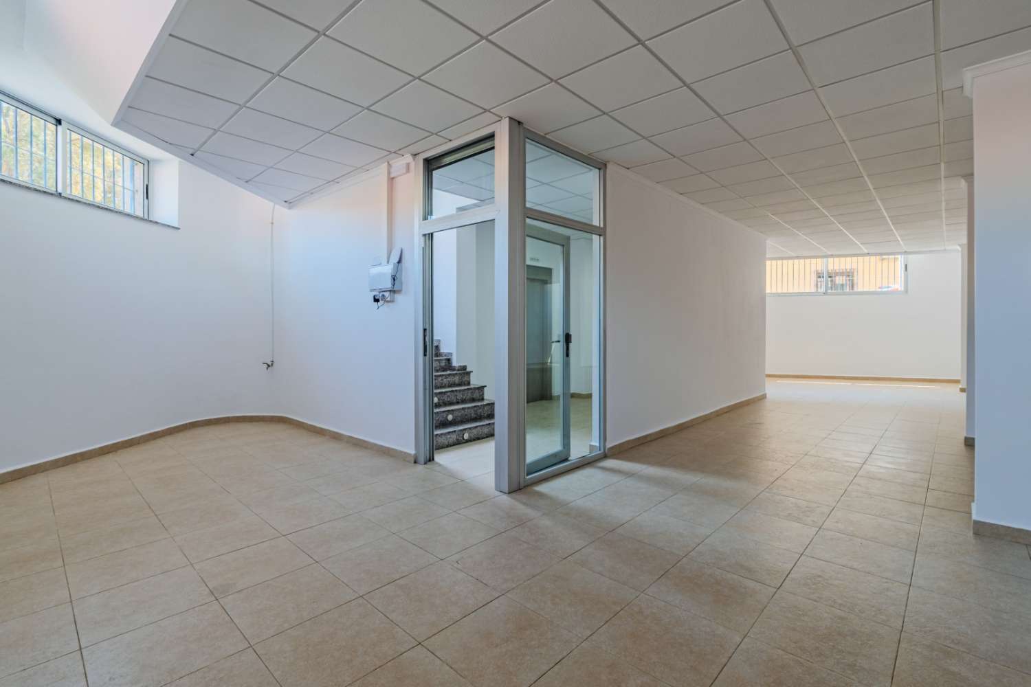 Commercial for Sale in Torrevieja, Alicante