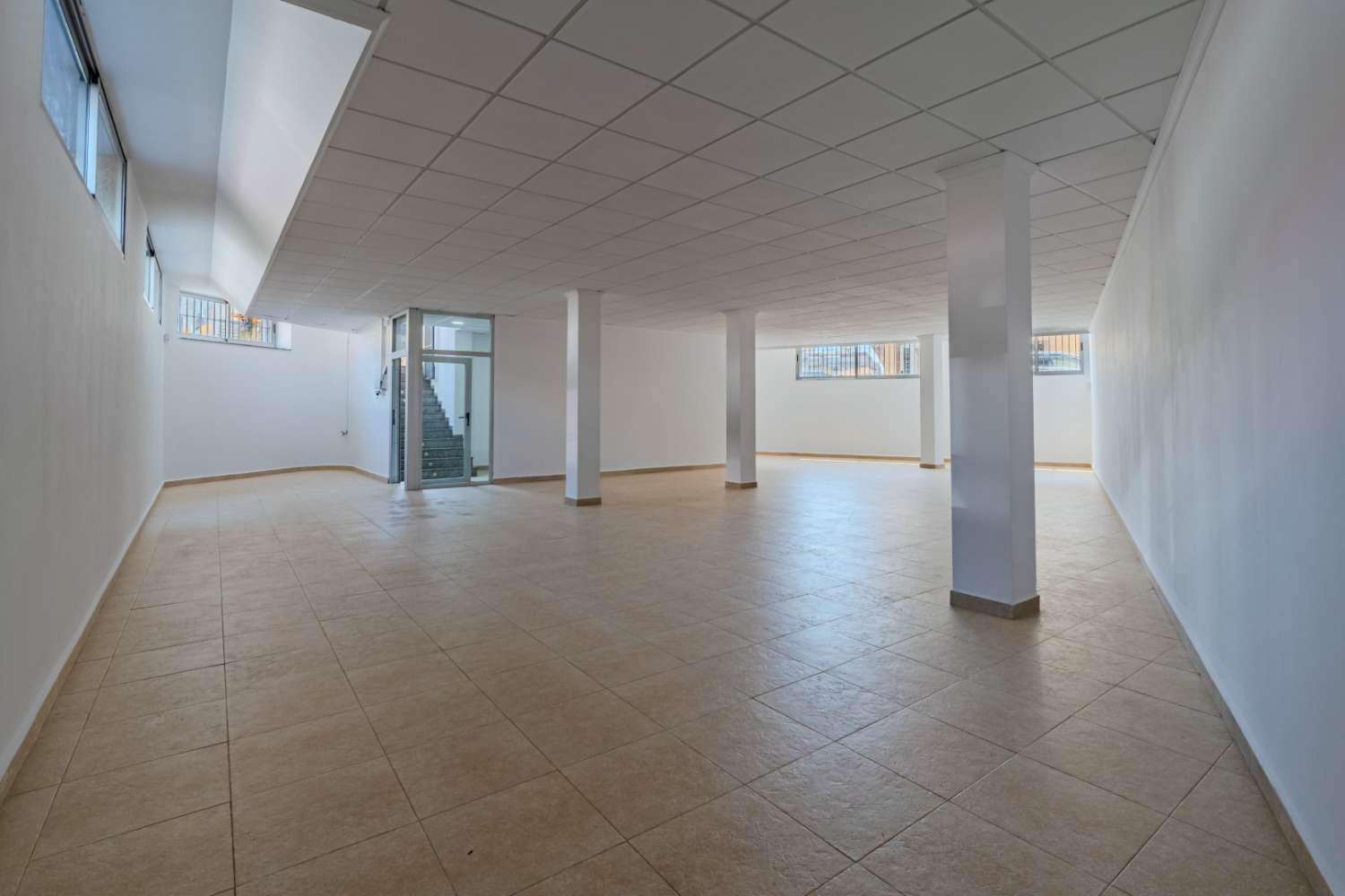 Commercial for Sale in Torrevieja, Alicante