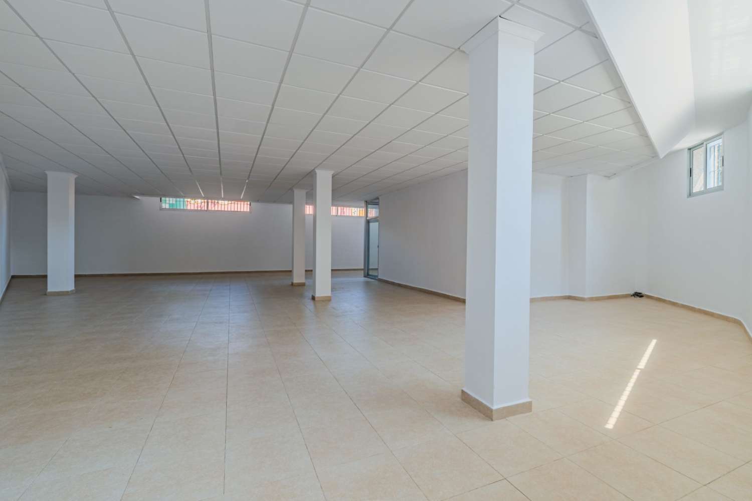 Commercial for Sale in Torrevieja, Alicante