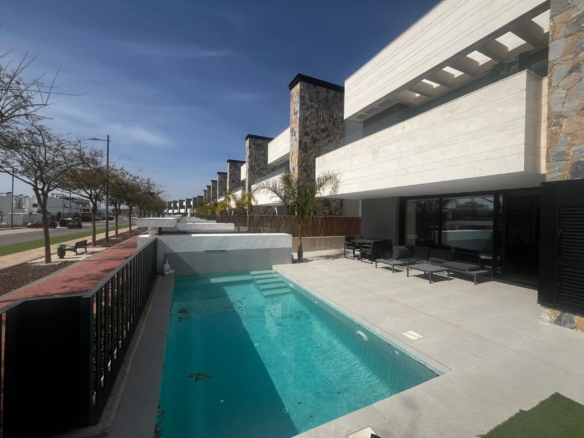 Villa for Sale in Torre Pacheco, Murcia