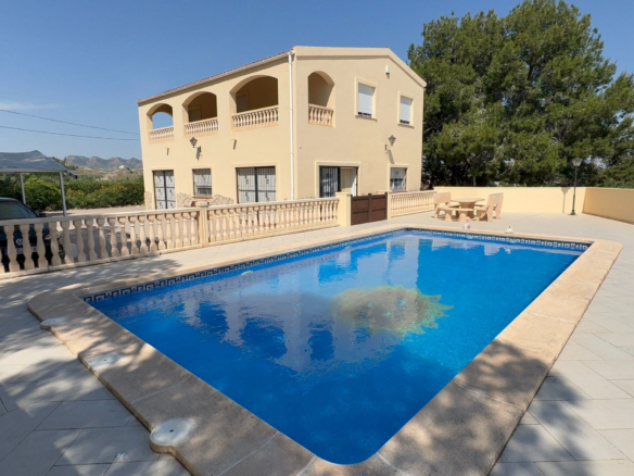 Villa for Sale in Canadas De San Pedro, Murcia