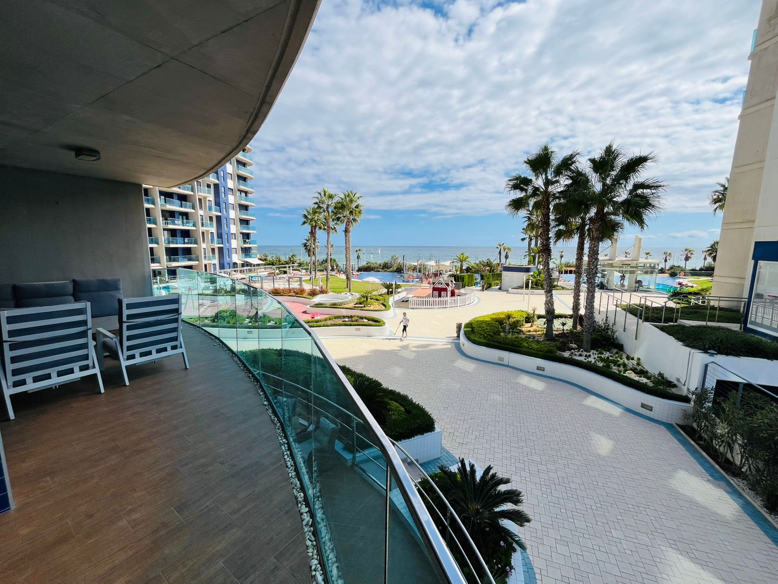 Apartment for Sale in Punta Prima, Alicante