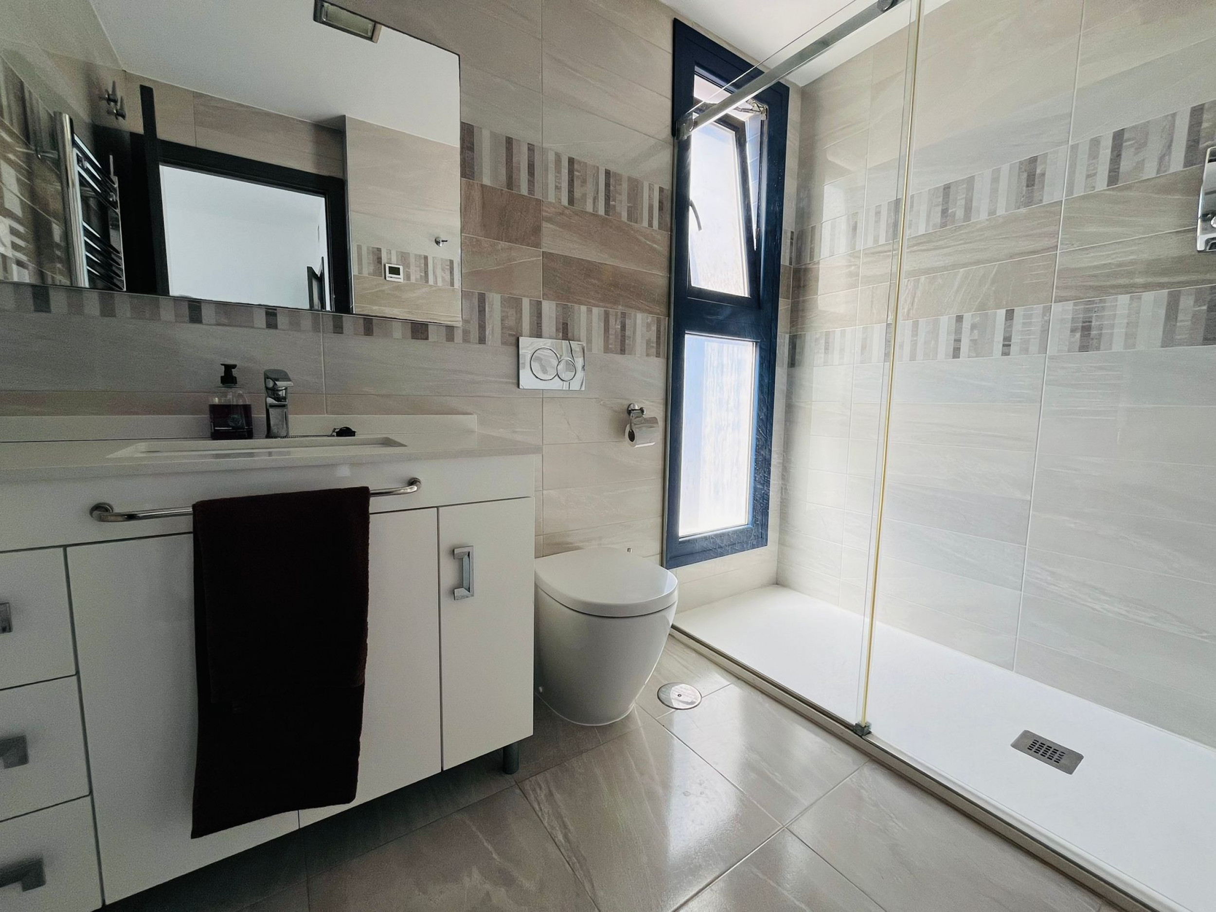 Apartment for Sale in Punta Prima, Alicante