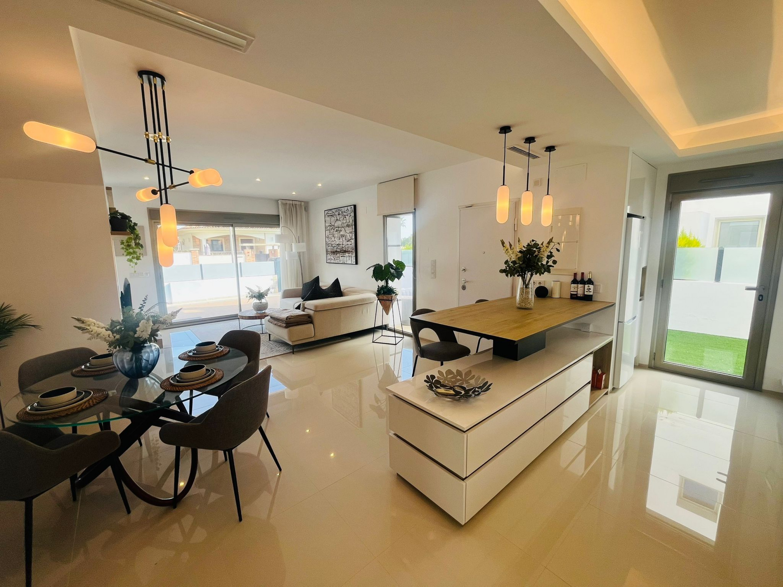 Villa for Sale in Los Alcazares, Murcia