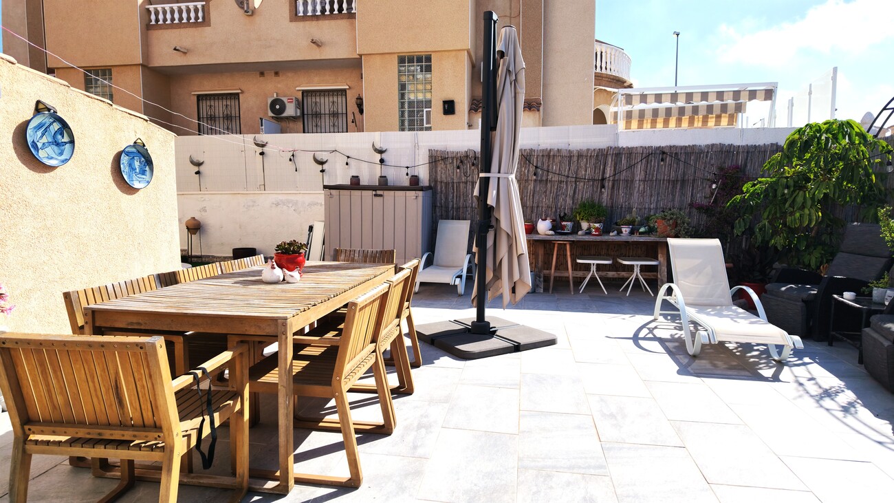 Quad House for Sale in El Galan, Alicante