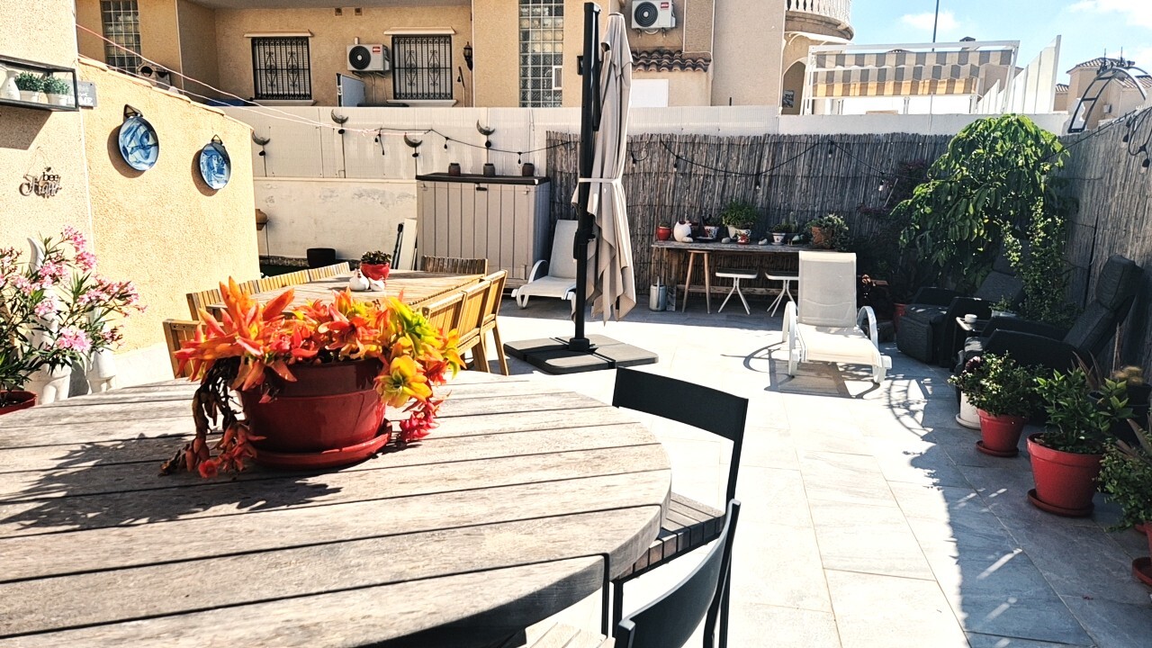 Quad House for Sale in El Galan, Alicante