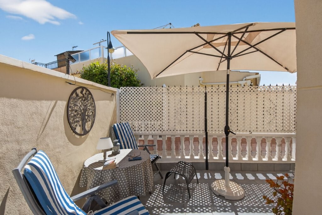 Quad House for Sale in Playa Flamenca, Alicante
