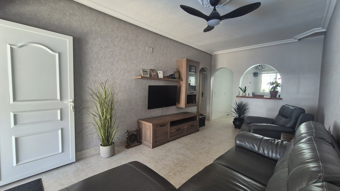 Semi Detached for Sale in San Miguel de Salinas, Alicante