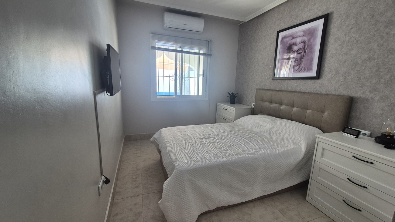 Semi Detached for Sale in San Miguel de Salinas, Alicante