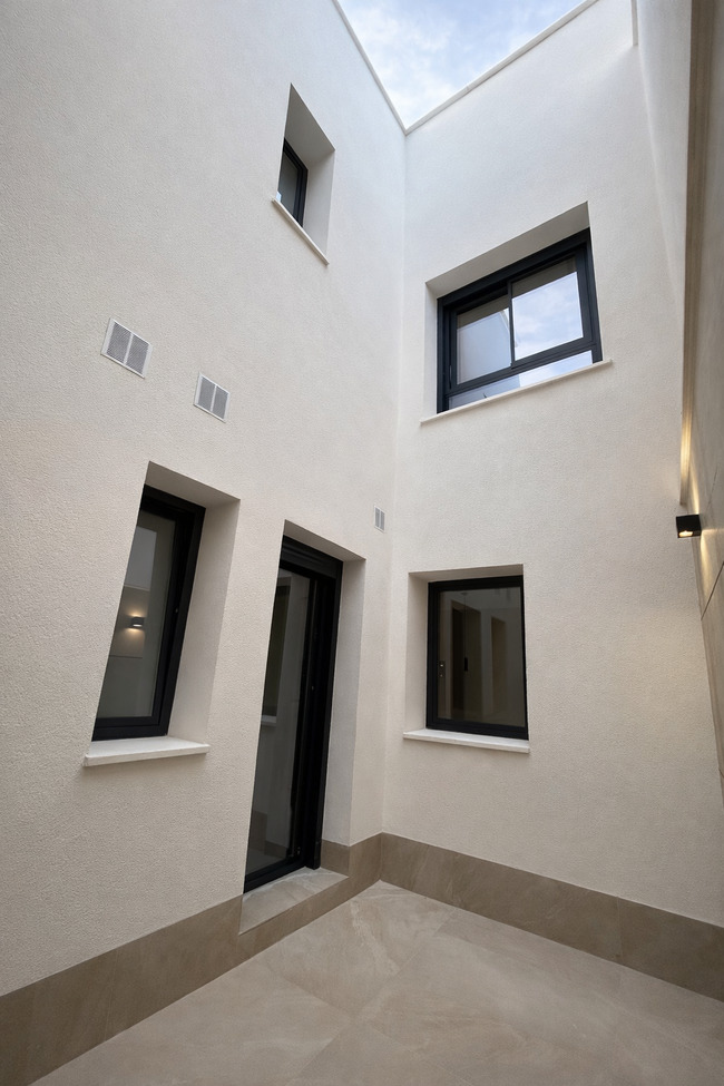 Town House for Sale in Dolores, Alicante