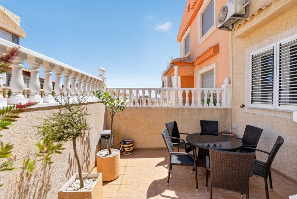 Town House for Sale in Torrevieja, Alicante