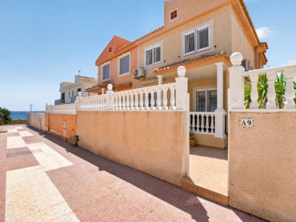Town House for Sale in Torrevieja, Alicante