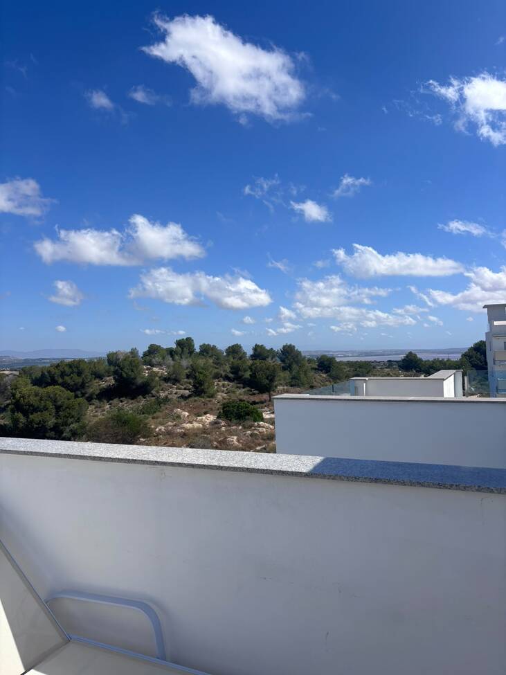 Town House for Sale in Villamartin, Alicante