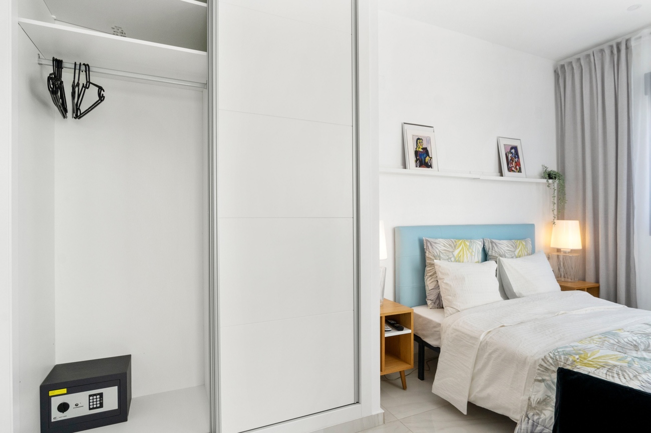 Town House for Sale in Villamartin, Alicante