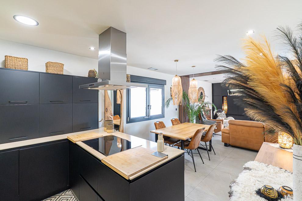 Villa for Sale in Benijofar, Alicante