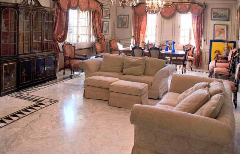 Villa for Sale in Villamartin, Alicante