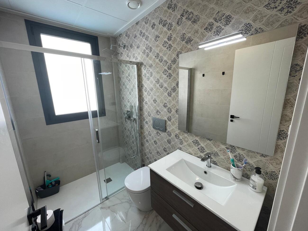 Villa for Sale in Benijofar, Alicante