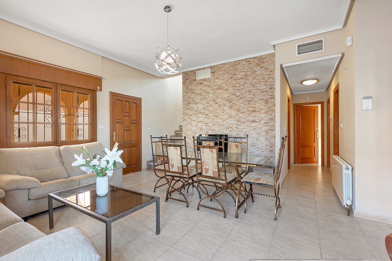 Villa for Sale in Ciudad Quesada, Alicante