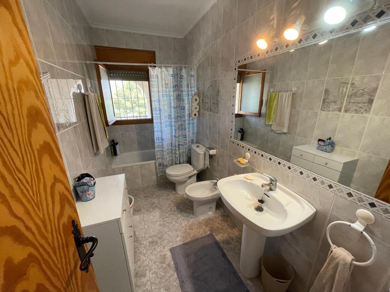 Villa for Sale in El Rebolledo, Alicante