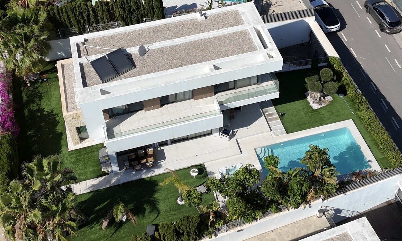 Villa for Sale in Finestrat, Alicante
