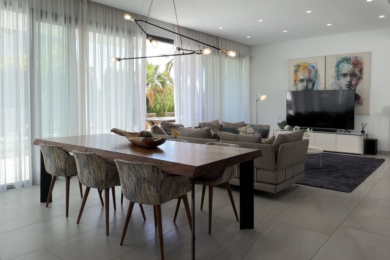 Villa for Sale in Finestrat, Alicante