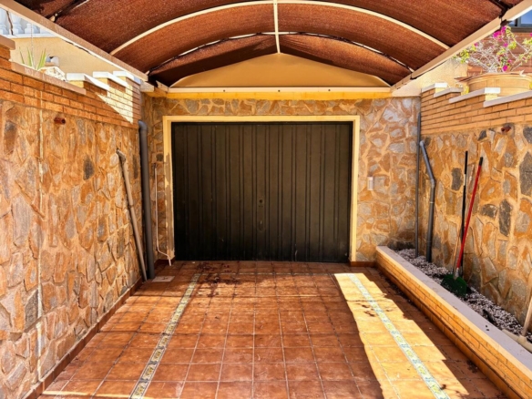 584