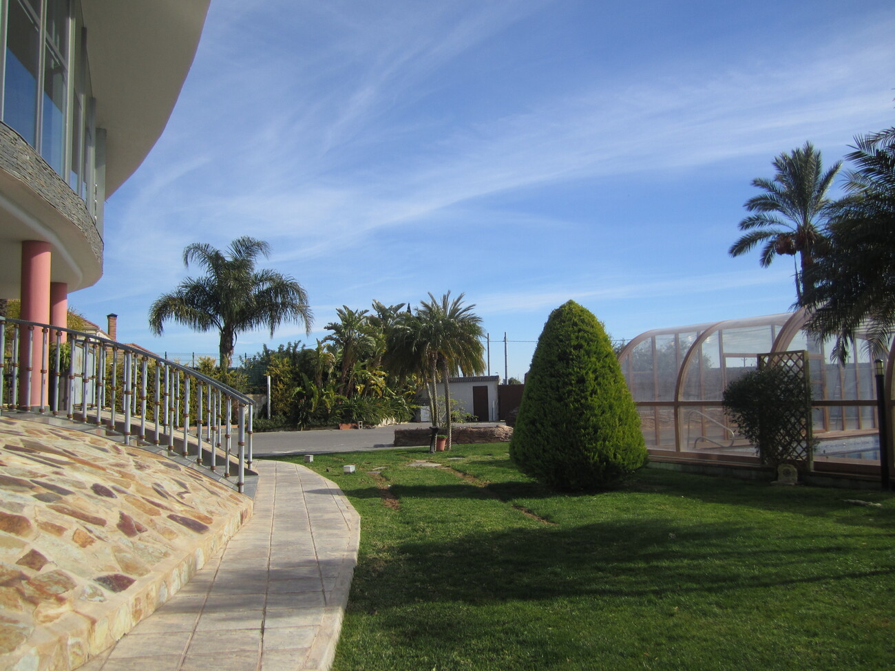 Villa for Sale in Los Montesinos, Alicante