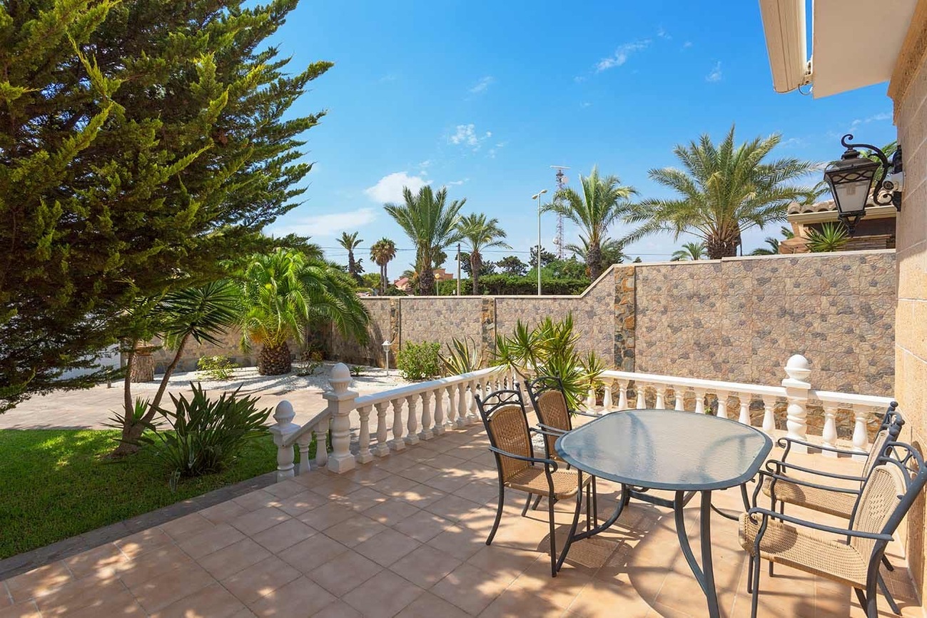 Villa for Sale in Orihuela Costa, Alicante