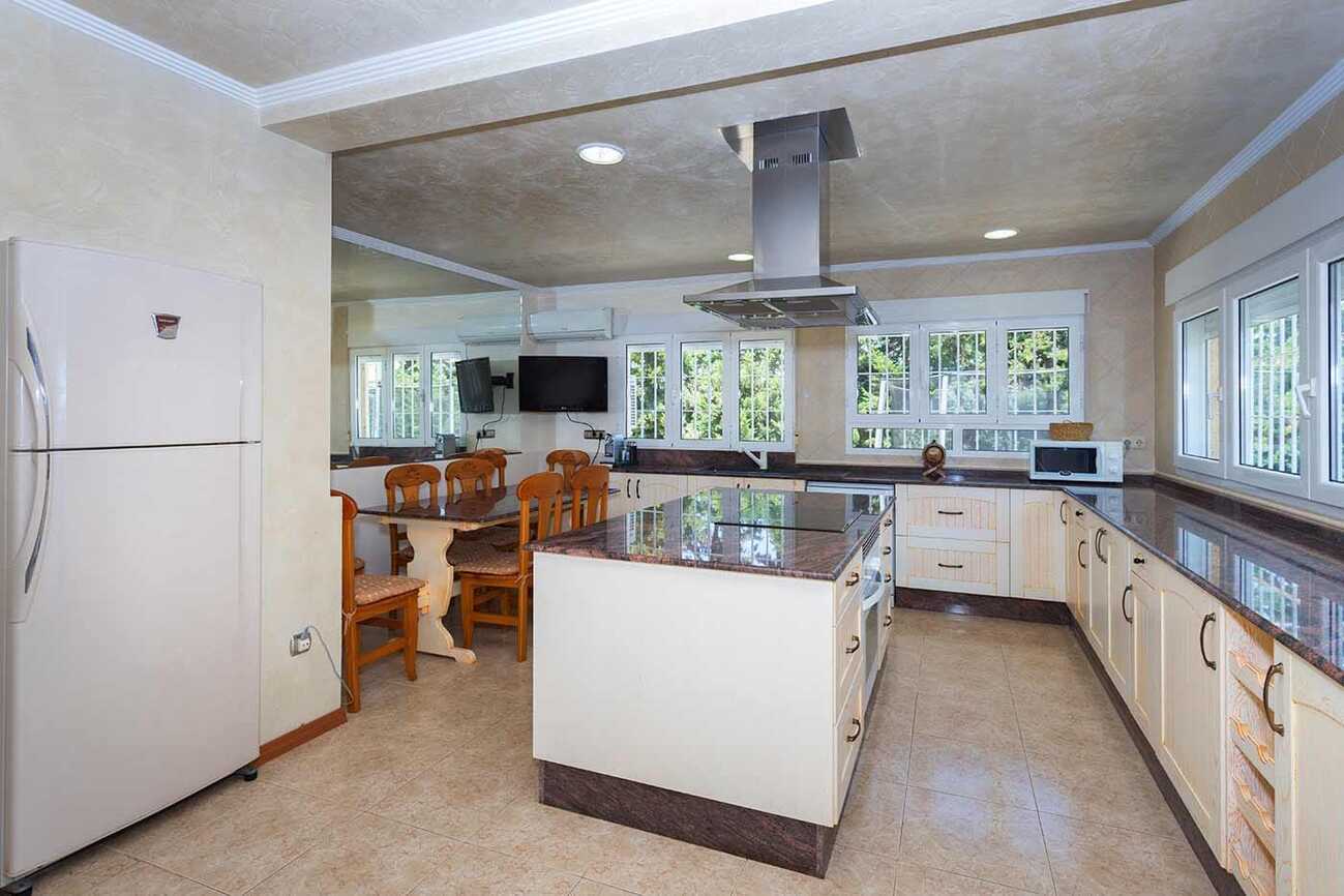 Villa for Sale in Orihuela Costa, Alicante