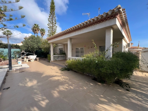 Villa for Sale in Playa Flamenca, Alicante
