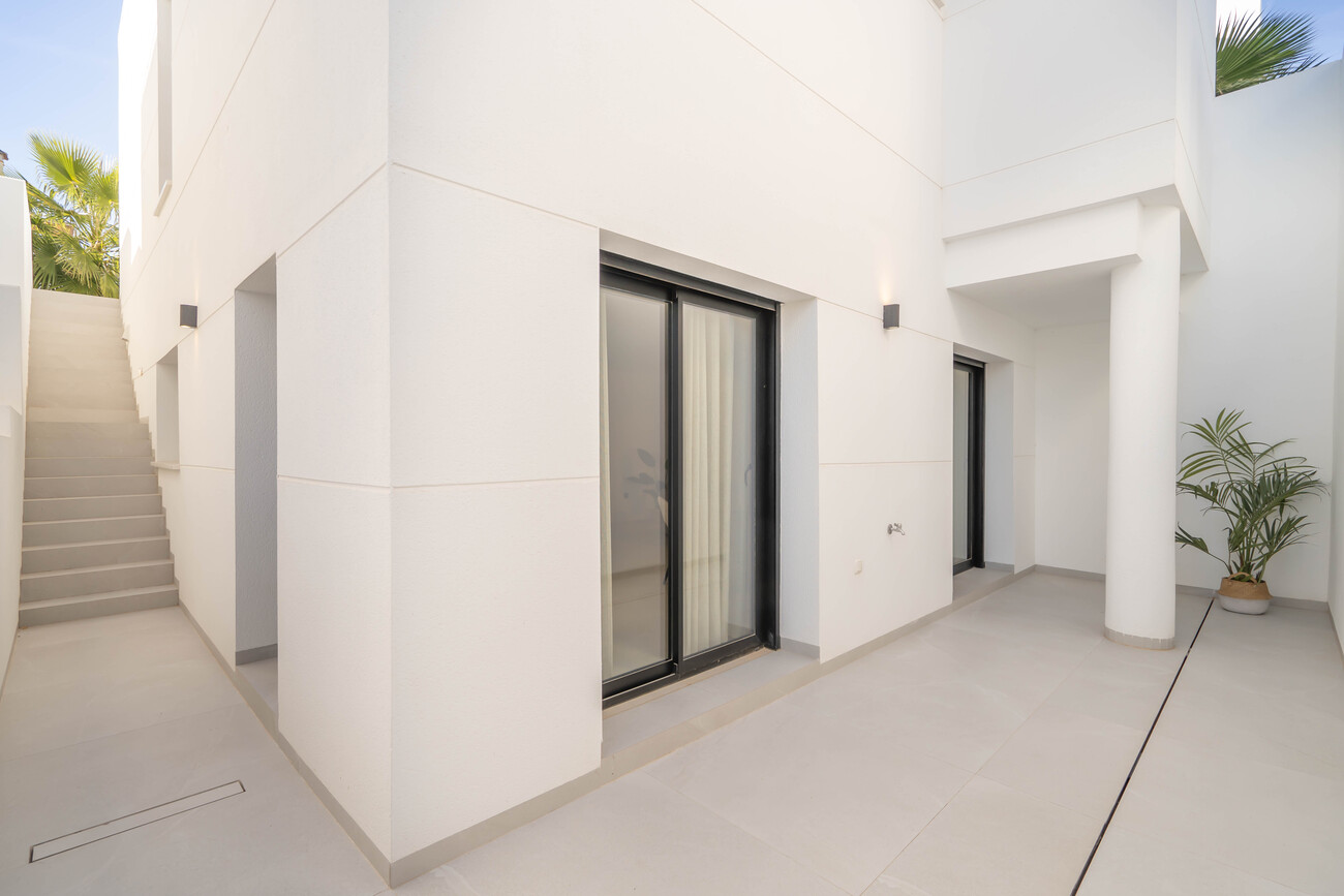Villa for Sale in Rojales – La Marquesa Golf, Alicante