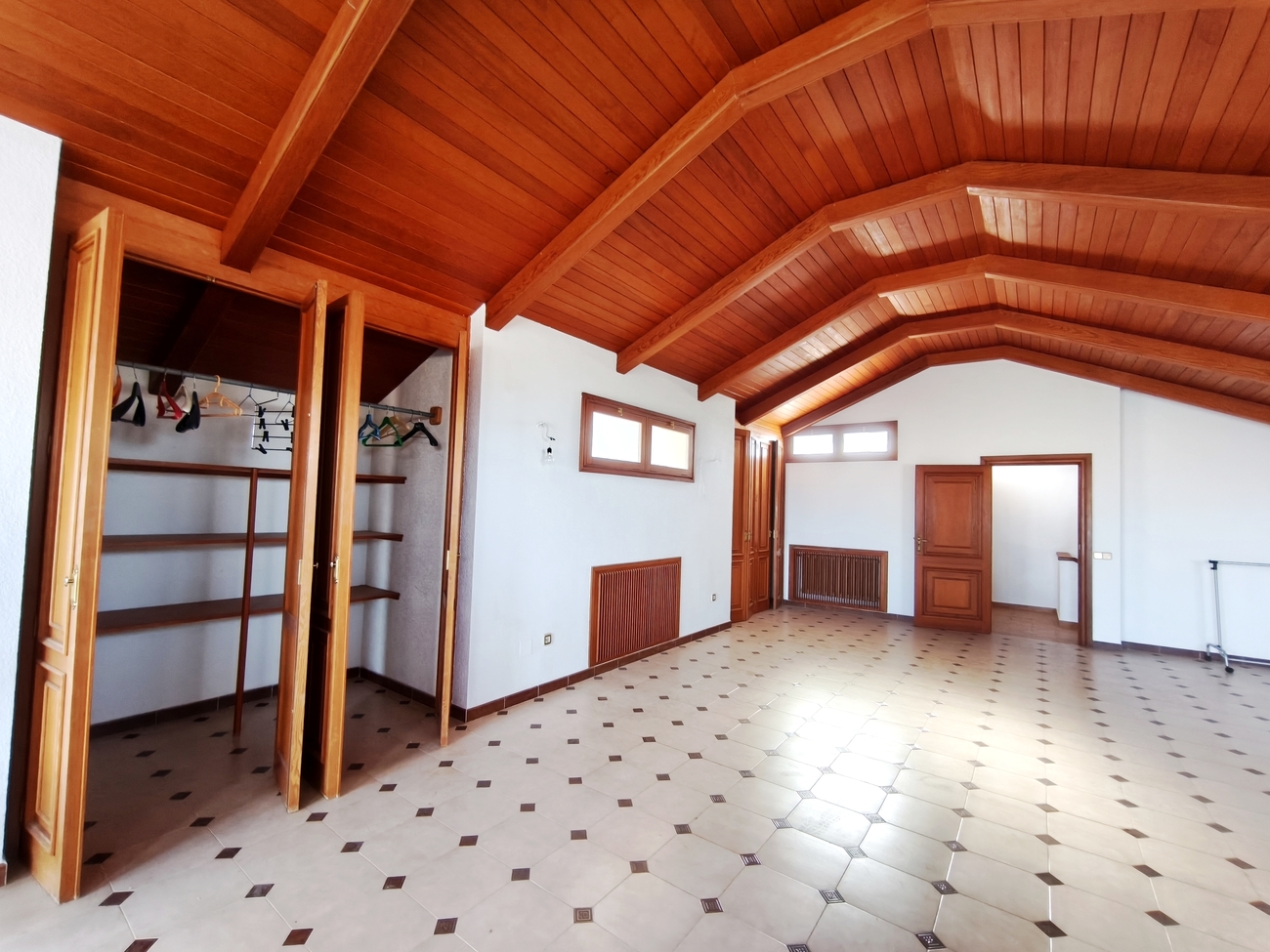 Villa for Sale in Santiago de la Ribera, Murcia