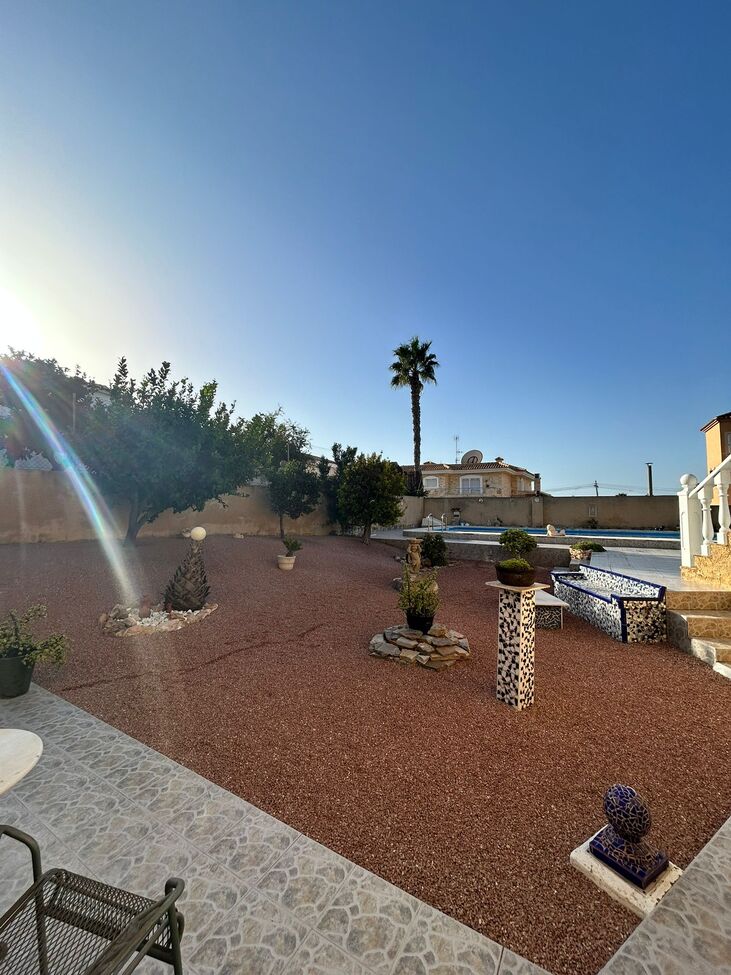 Villa for Sale in Torrevieja, Alicante