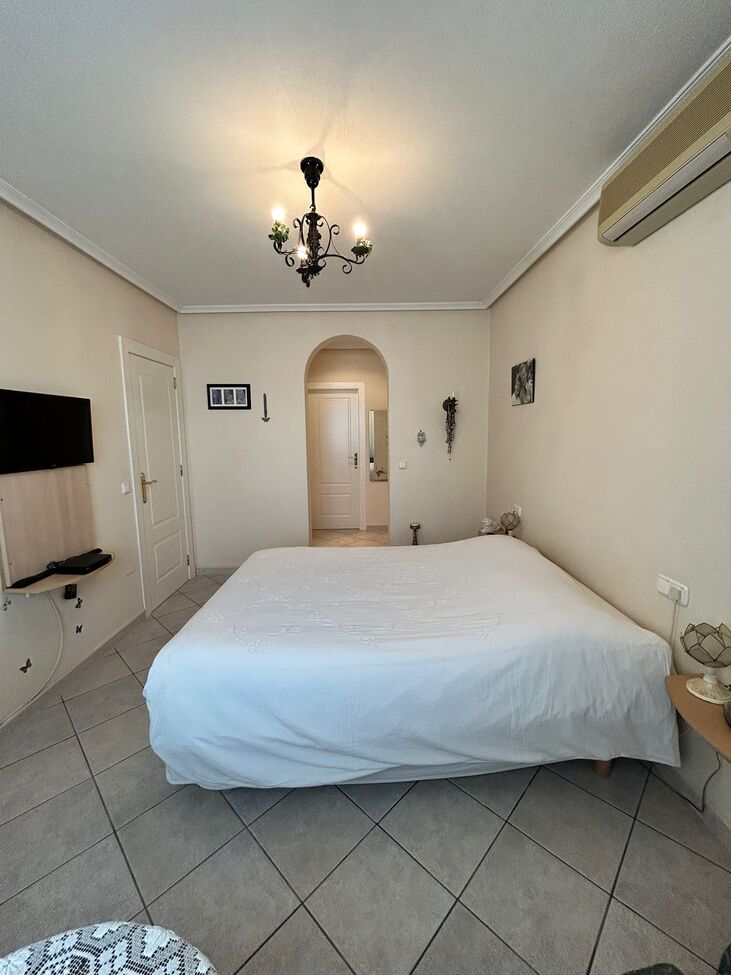 Villa for Sale in Torrevieja, Alicante