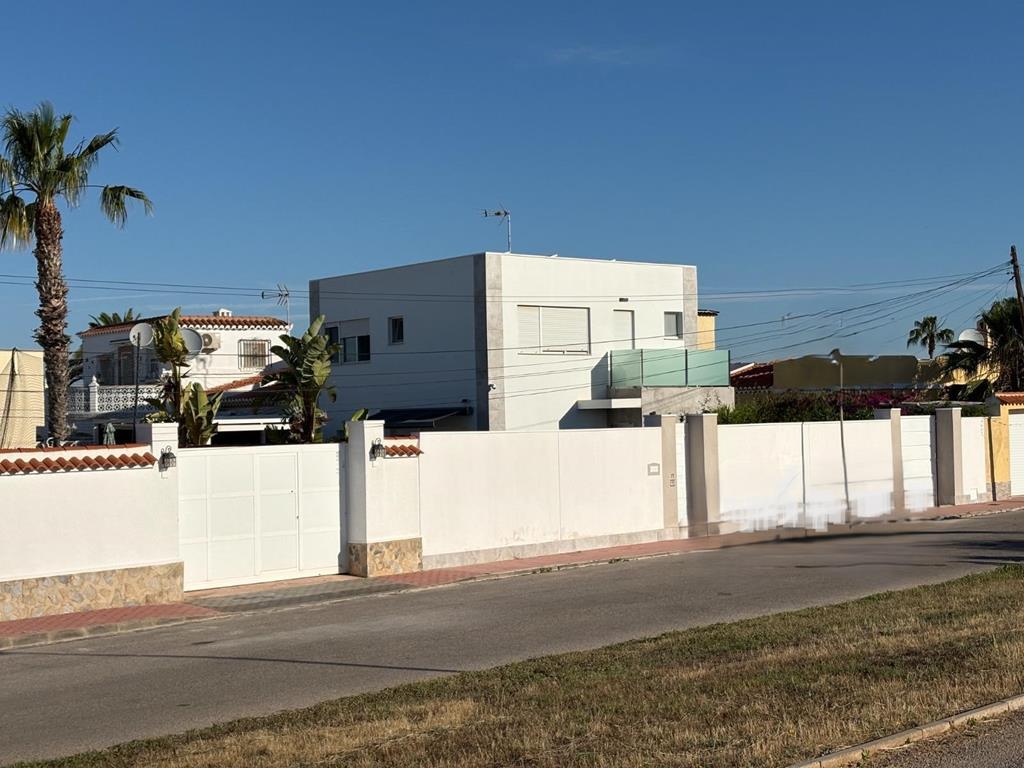 villa-torrevieja-vil204-1 Villa for Sale in Torrevieja, Alicante