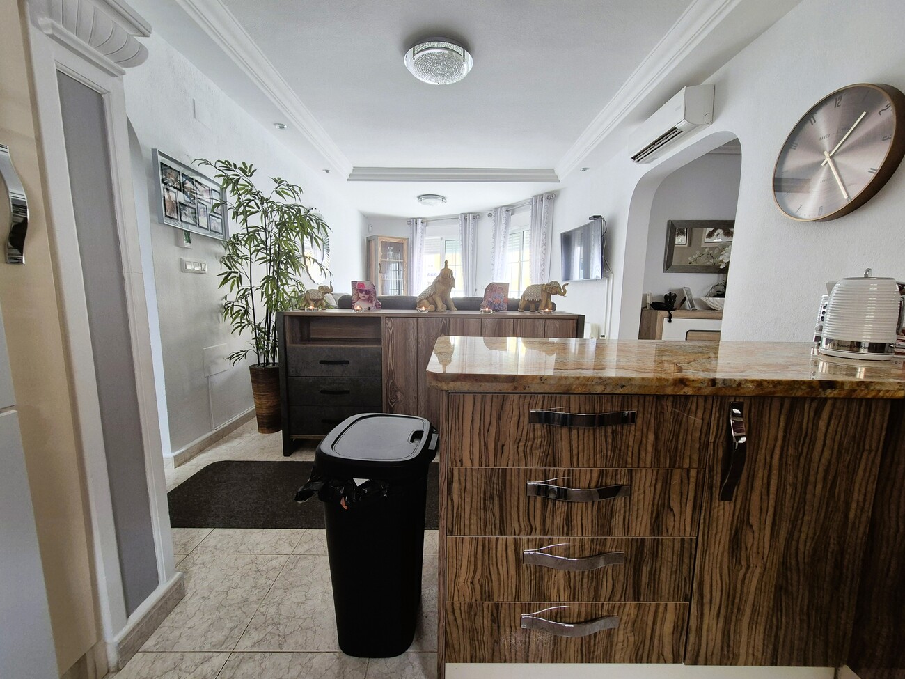 Villa for Sale in Villamartin, Alicante