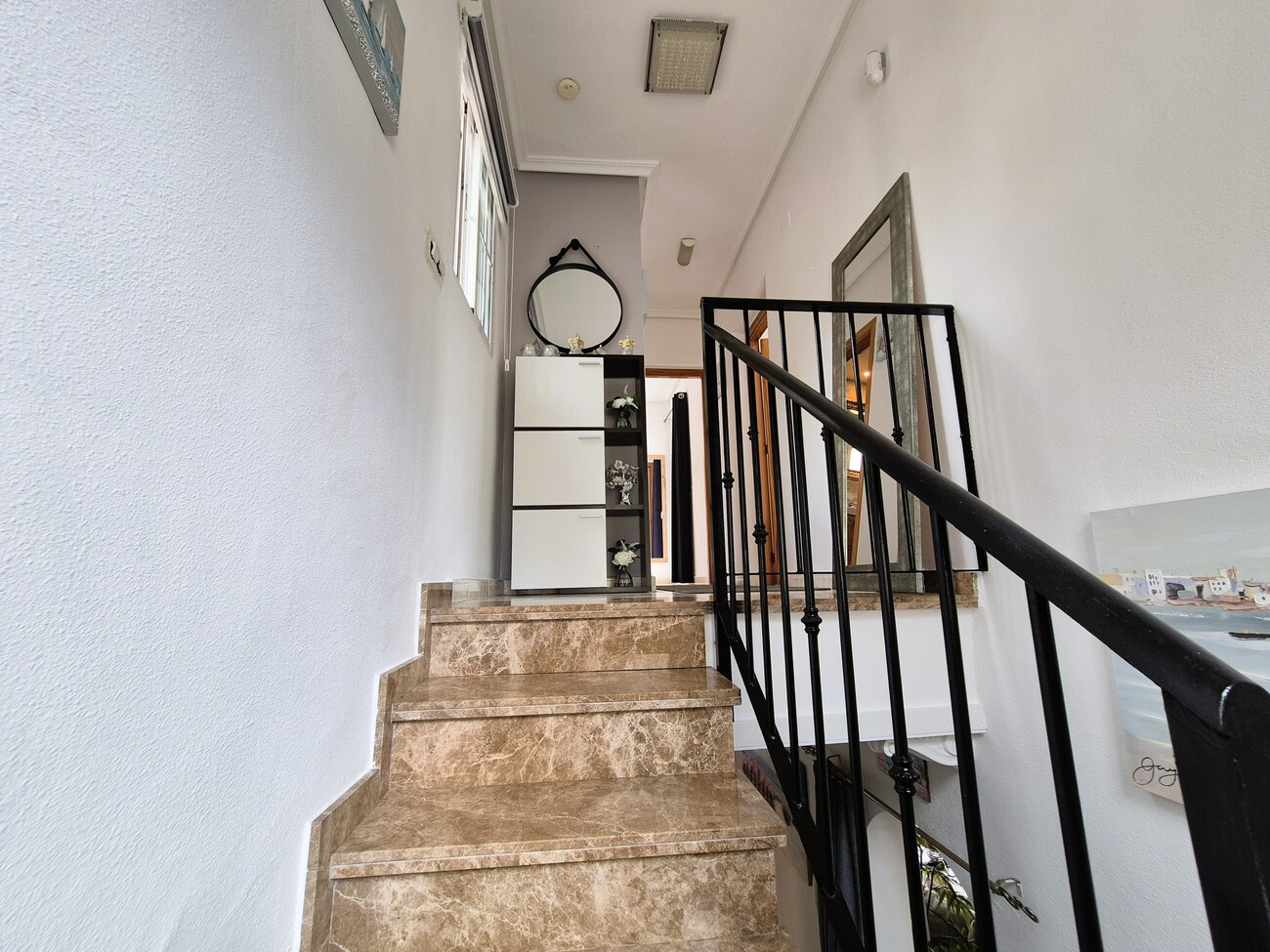 Villa for Sale in Villamartin, Alicante