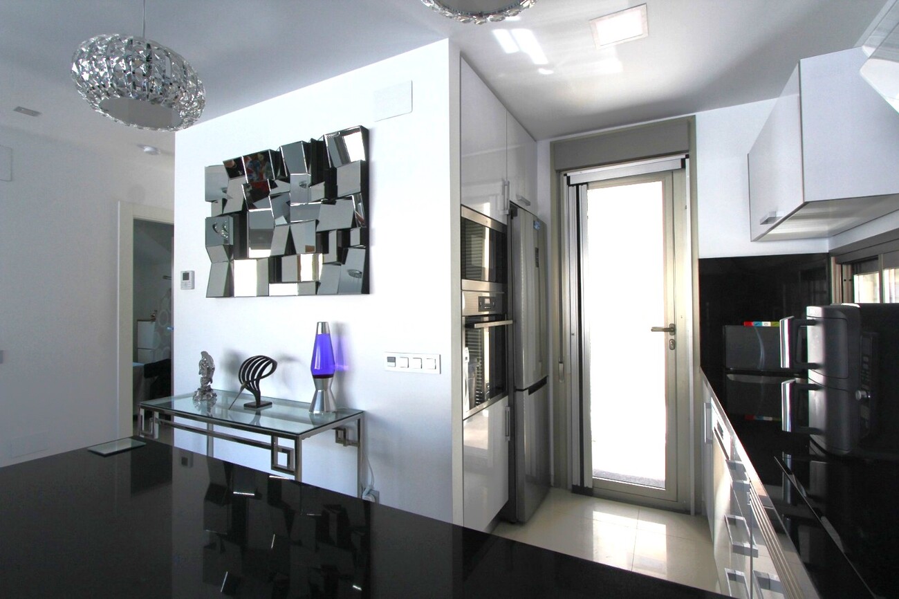 Villa for Sale in Villamartin, Alicante