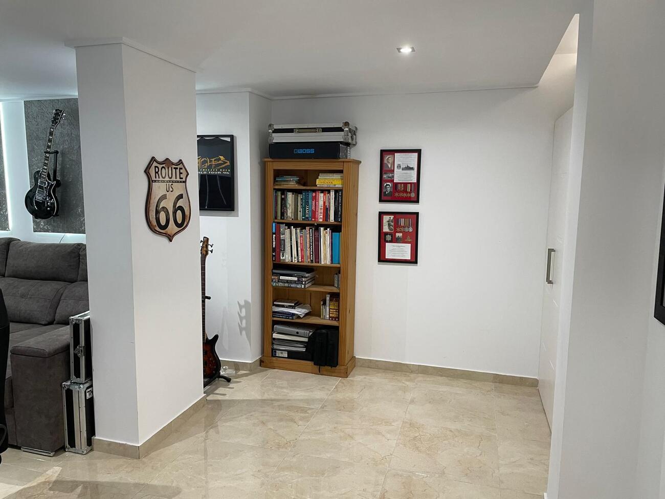 Villa for Sale in Villamartin, Alicante