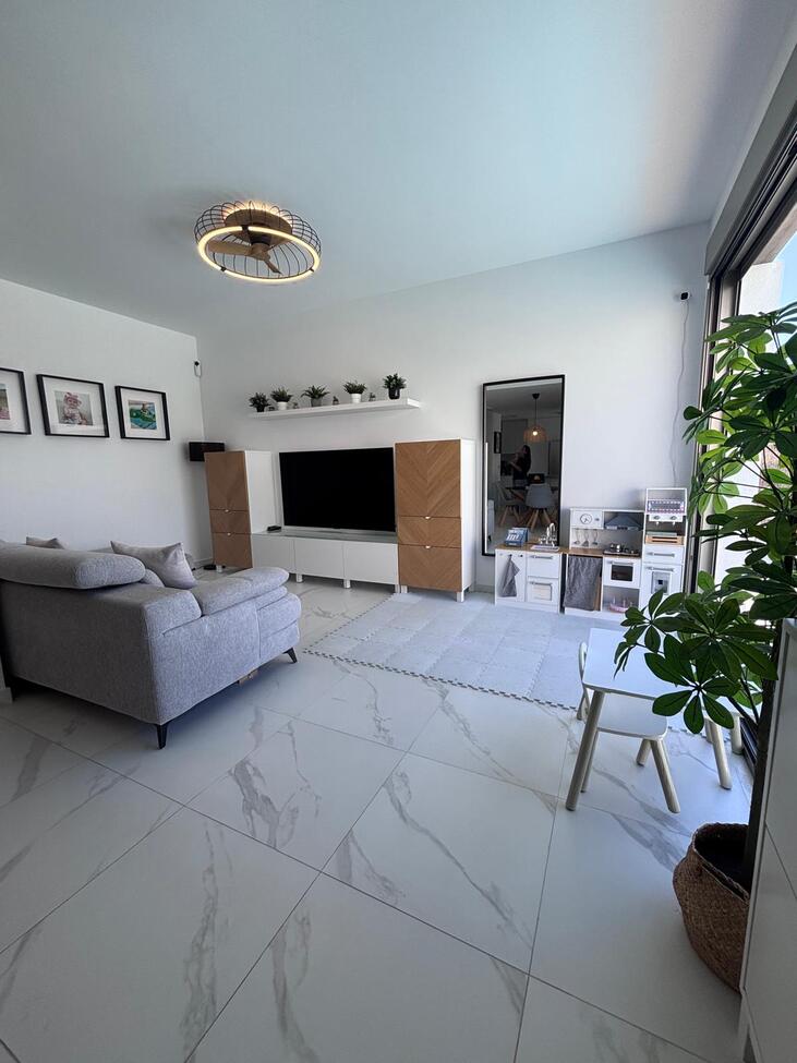 Villa for Sale in Villamartin, Alicante