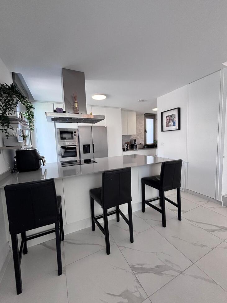 Villa for Sale in Villamartin, Alicante
