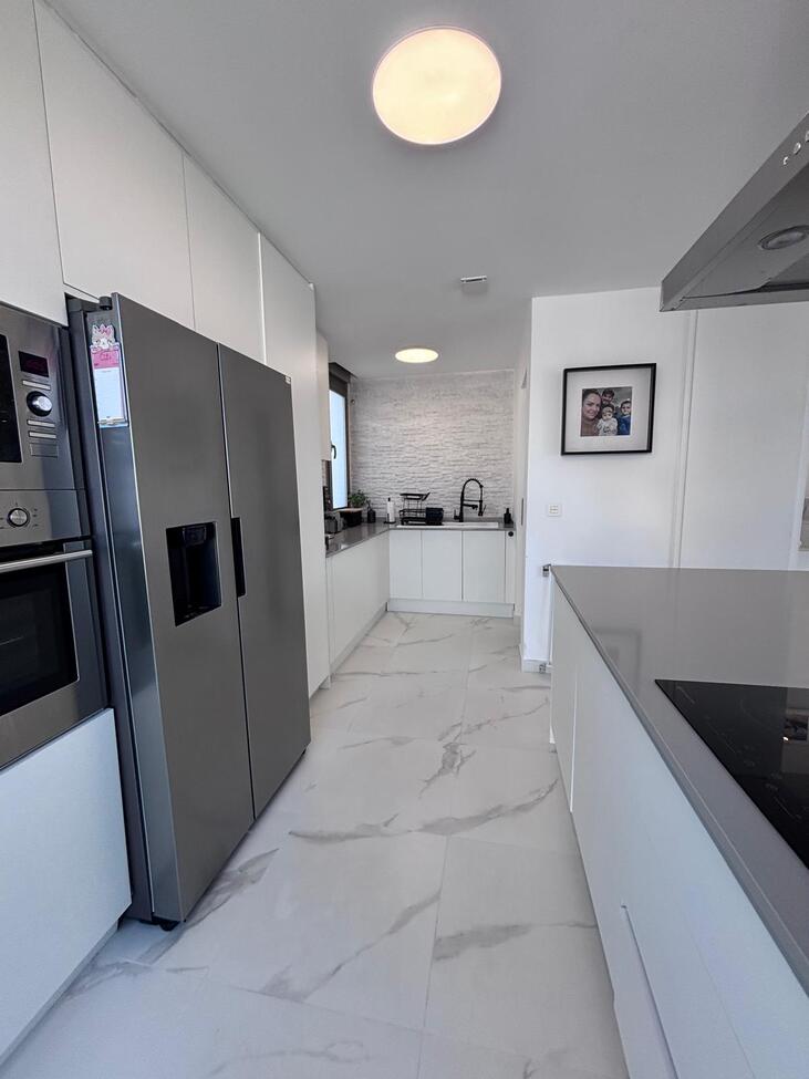 Villa for Sale in Villamartin, Alicante